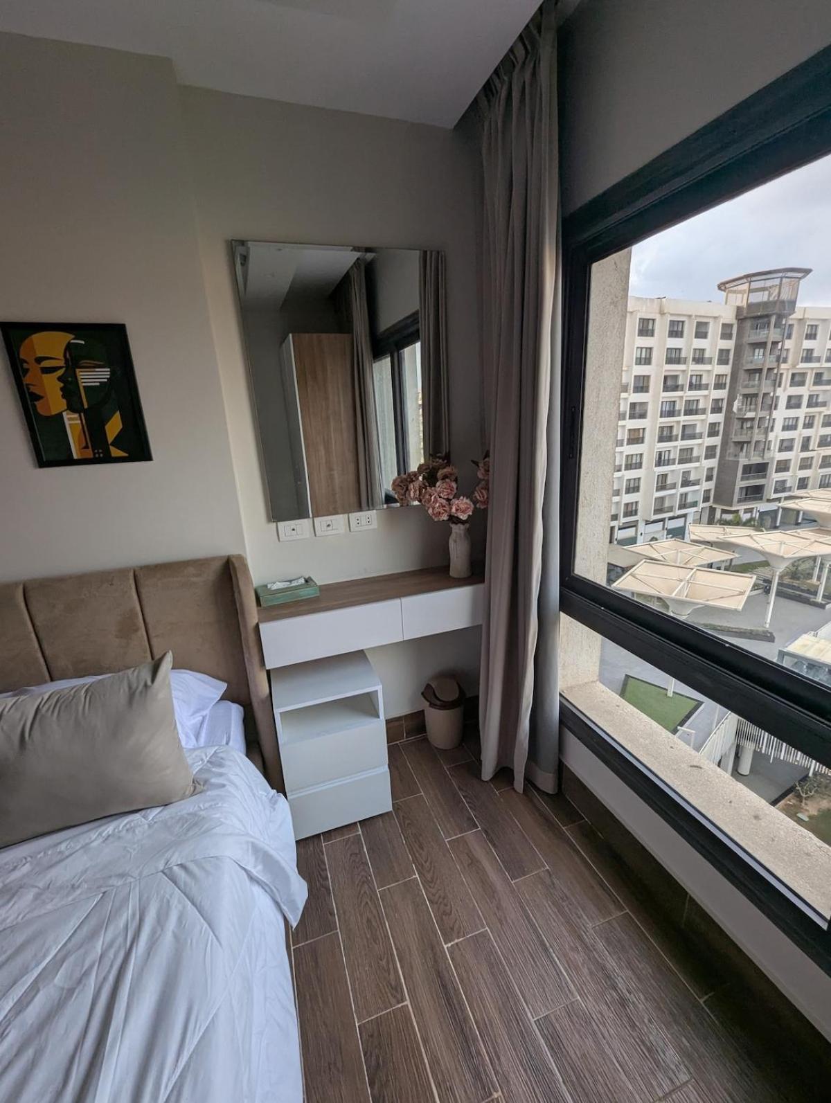 Apartment Charming Brand New 517